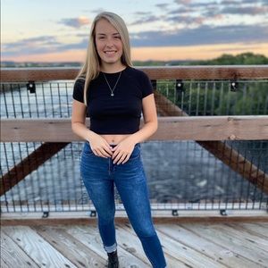 Meet your Posher, Kaitlyn